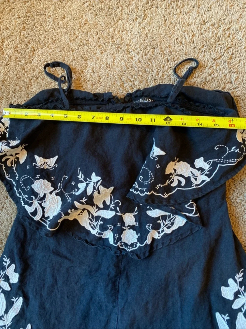 VENUS Romper Womens Sz 6 Black Sleeveless Embroidered Floral Festival Boho Tank
